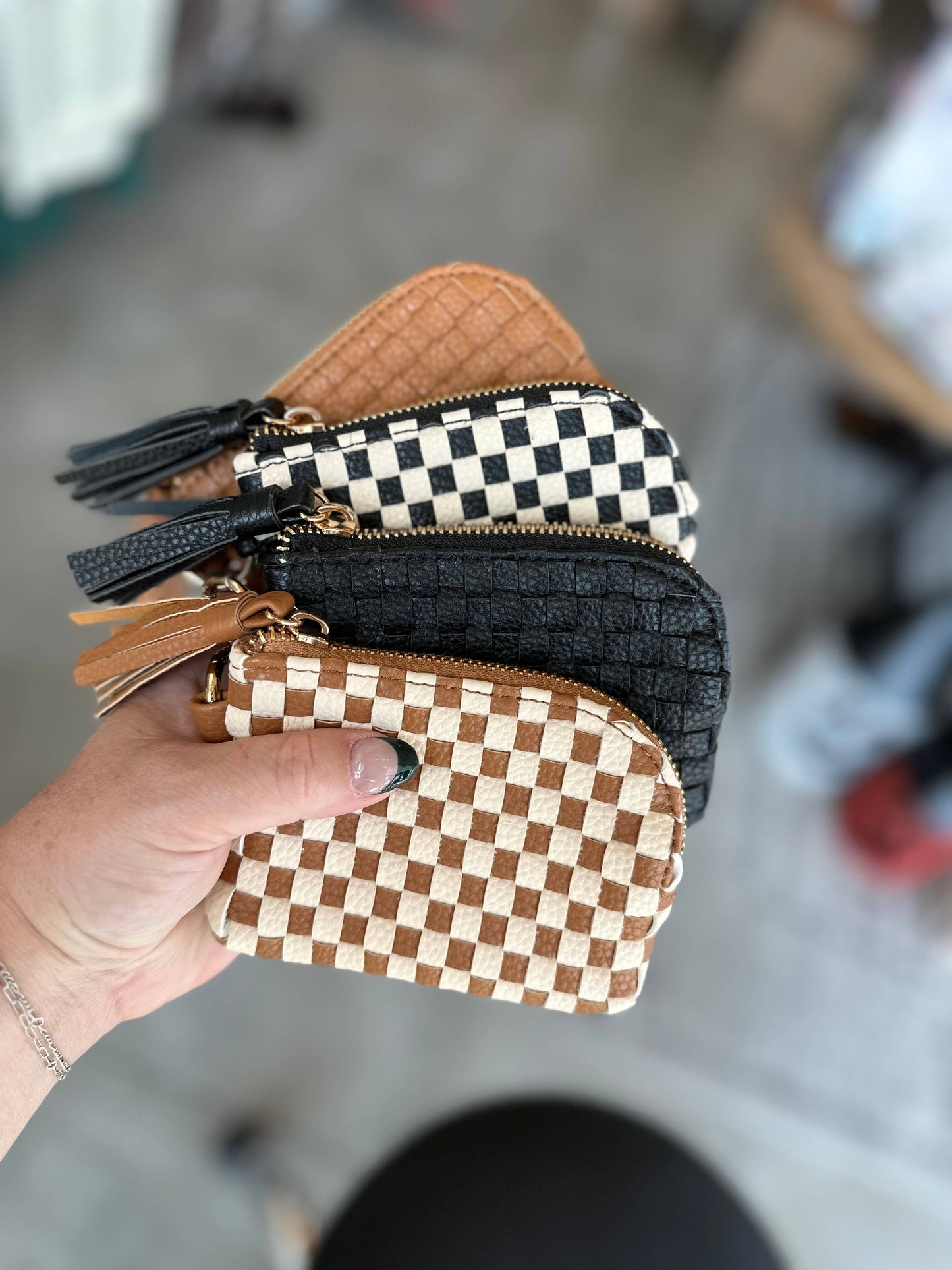 Bailey Checkered Keychain Wallet: Tan