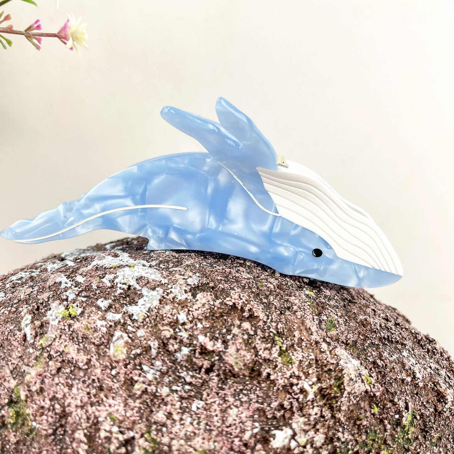 Tiger Shark and Whale Acetate Hair Claw Clip: Whales-blue