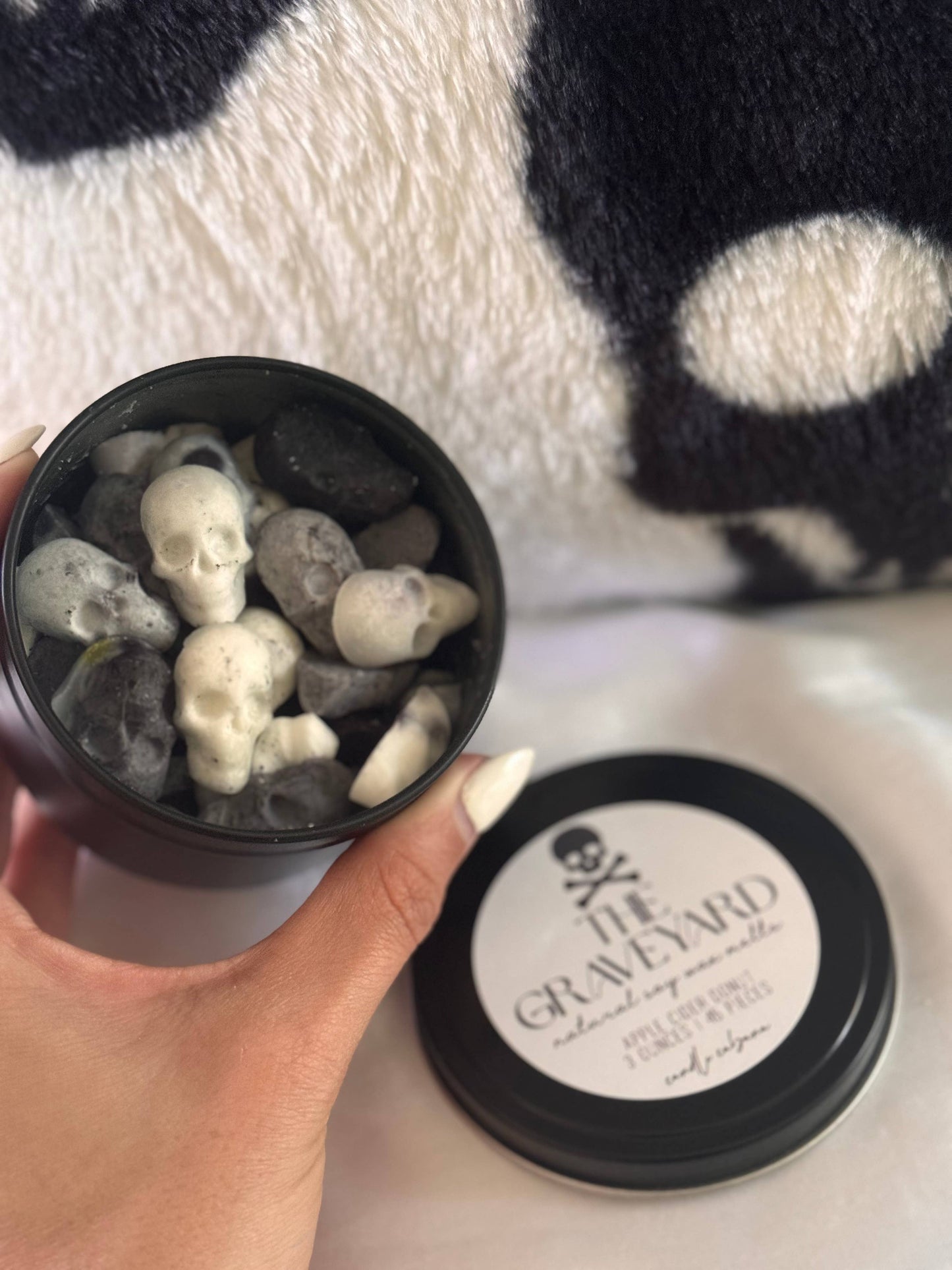Skull Wax Melts - Natural Soy Fall Candles - 3oz Black Tin: Apple Cider Donut