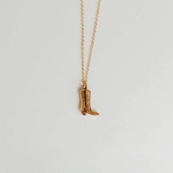Dolly Boot Necklace: 19"