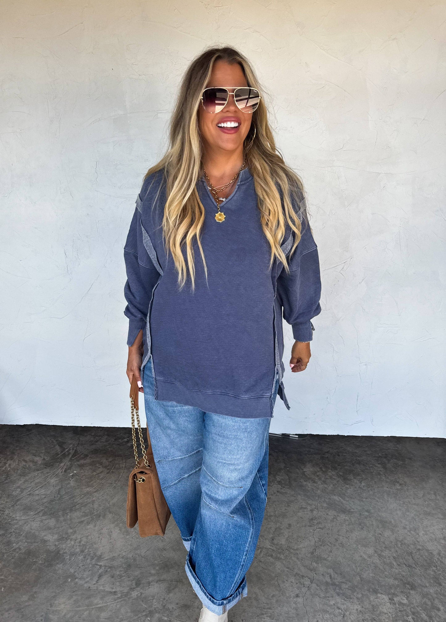 THE COMFY CUT SWEATSHIRT: WINE