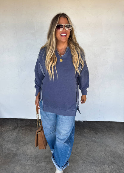 THE COMFY CUT SWEATSHIRT: WINE