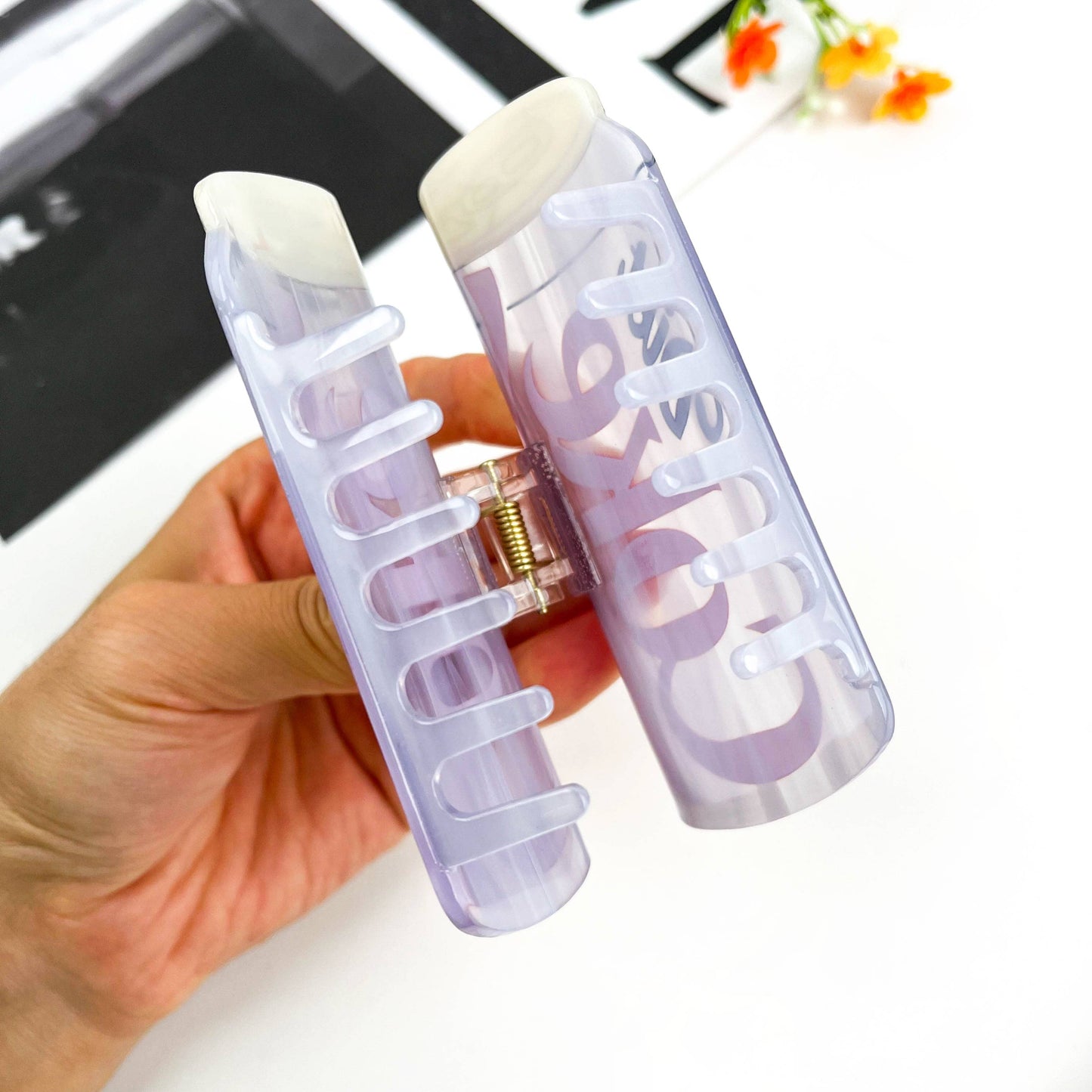 Cola Claw Clip