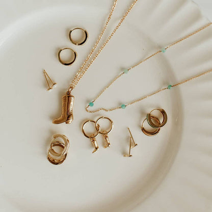 Dolly Boot Necklace: 19"