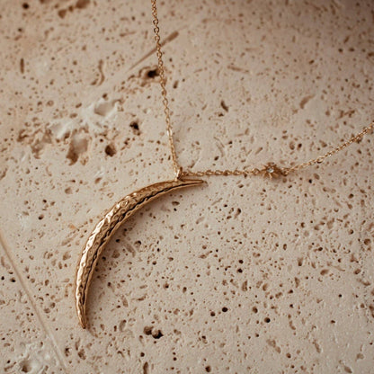 Hale necklace