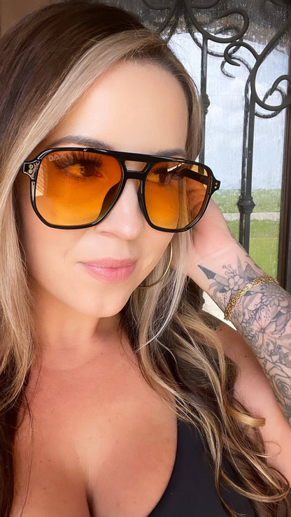 Skye - Unisex Oversized Aviator : Amber