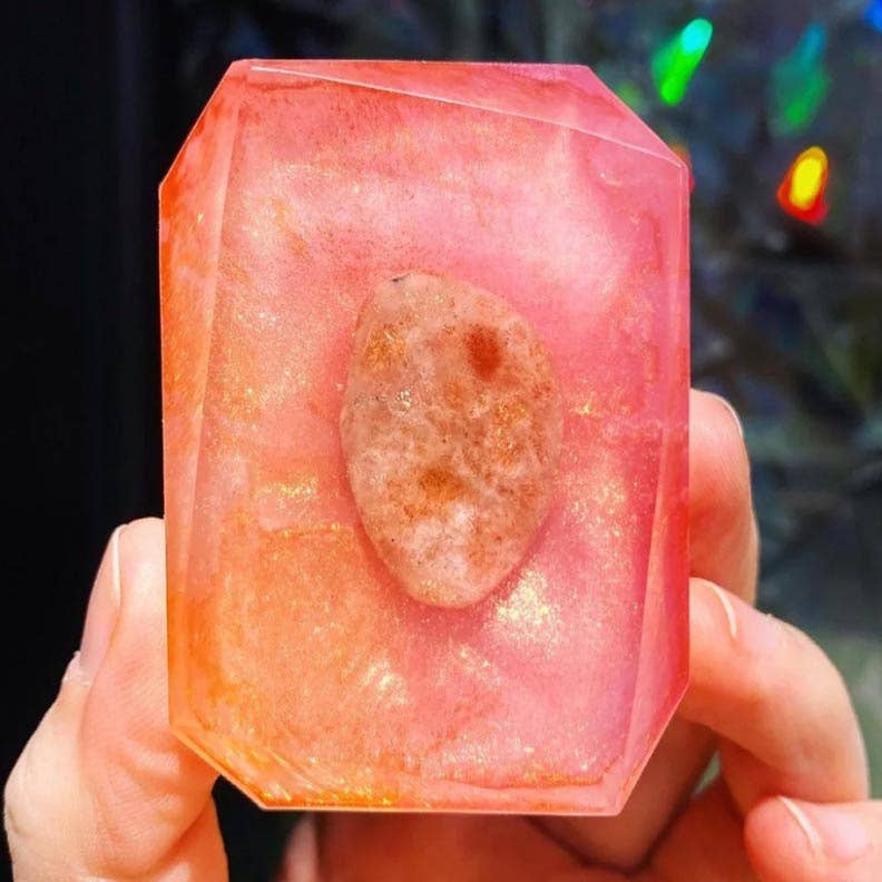 Sun Child - 3oz Peach Crystal Infused Bar Soap