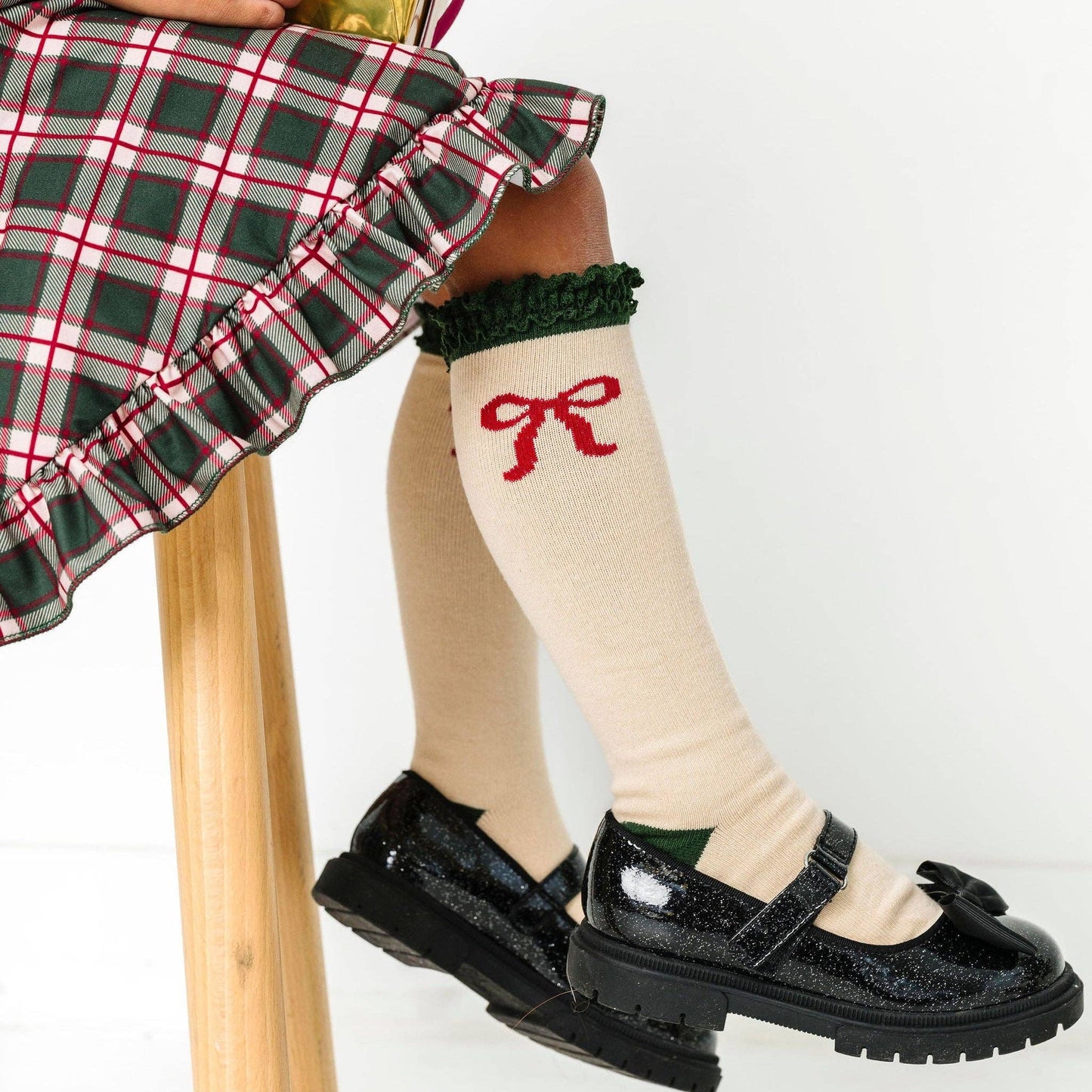 Vanilla Bow Lace Top Knee High Socks: 0-6 MONTHS