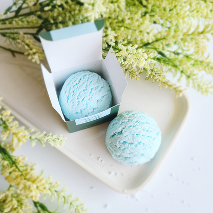 Oak Leaf Bergamot Bath Truffle
