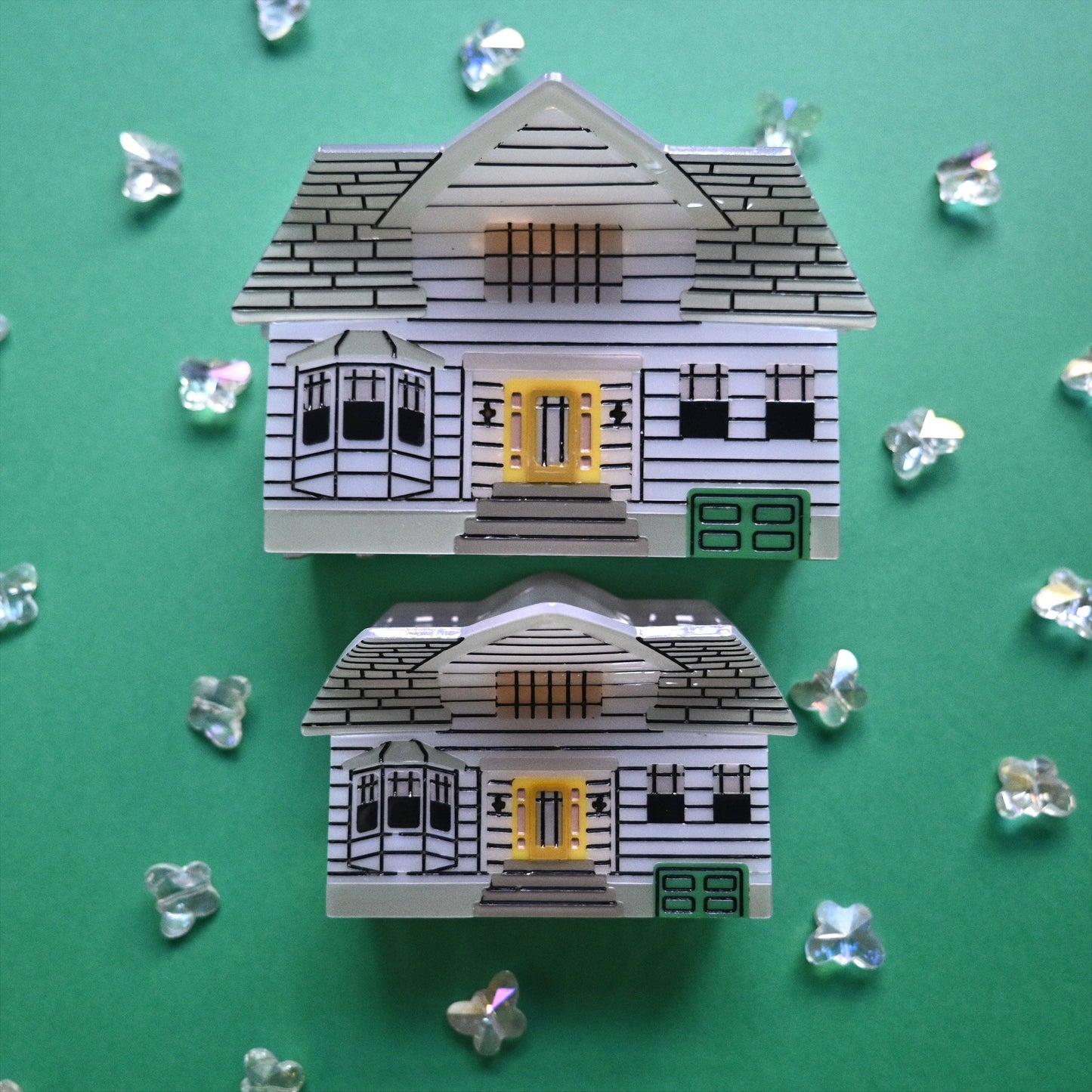 The Swan House Clip: LARGE