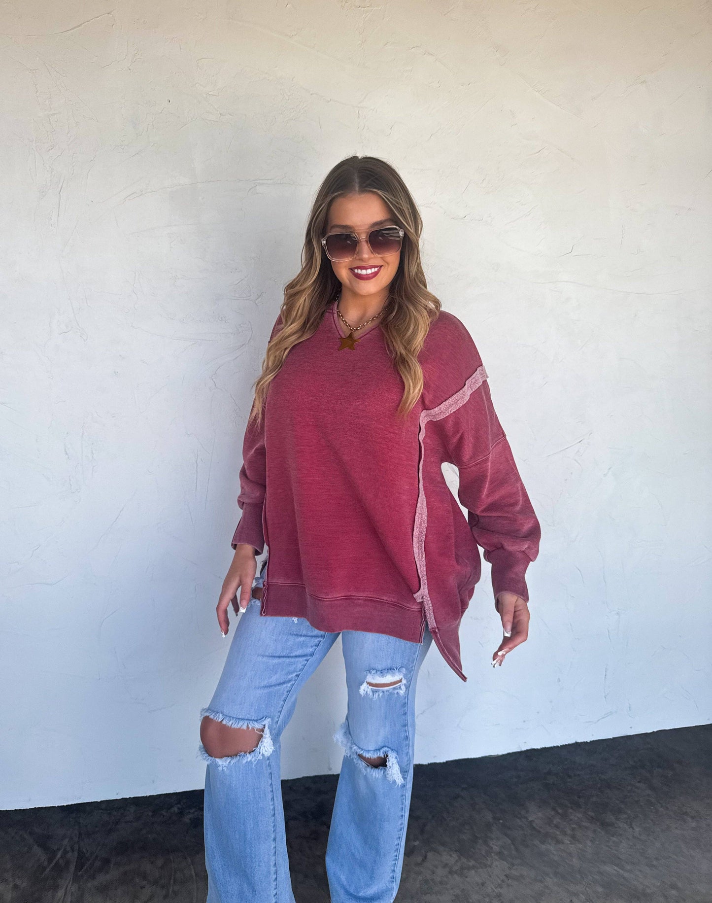 THE COMFY CUT SWEATSHIRT: WINE