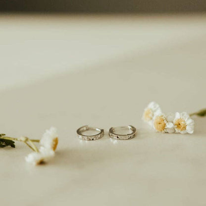 Sydney Hammered Hoops: Silver / Small (10mm)