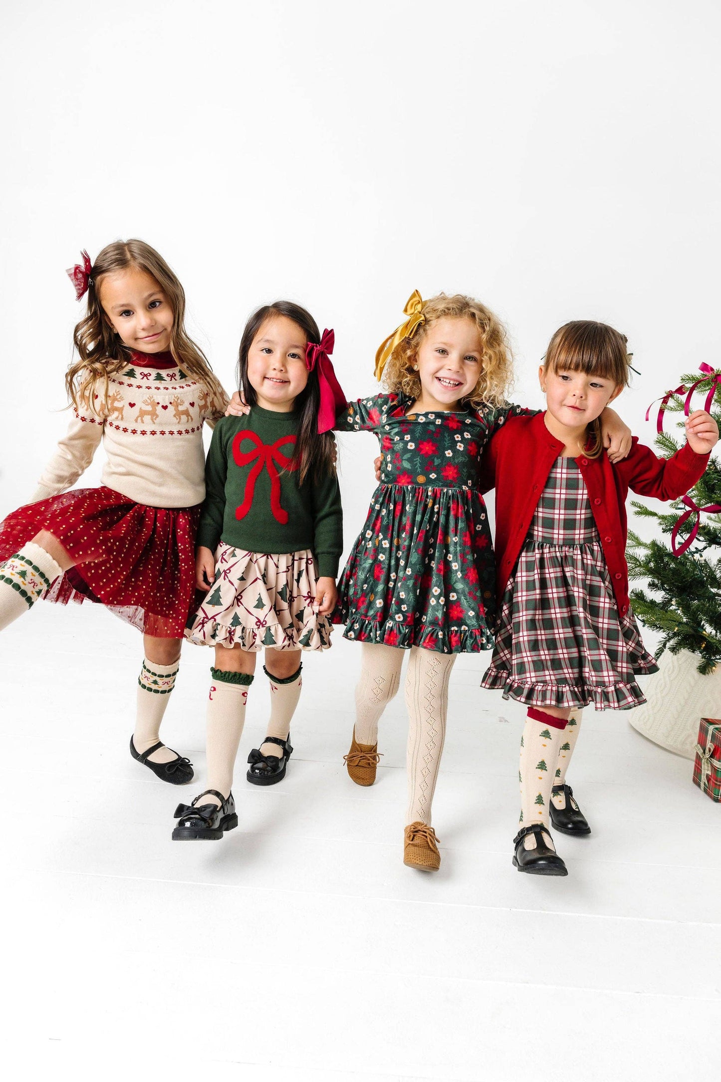 Tree Farm Scalloped Knee Socks: 7-10 YEARS