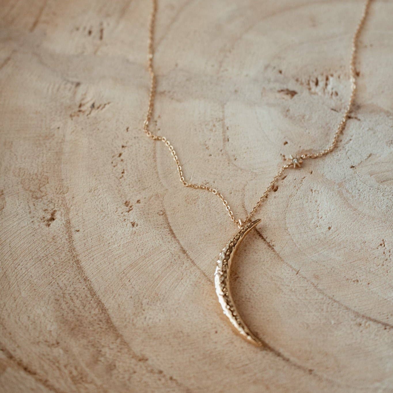 Hale necklace