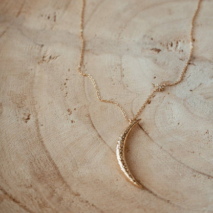 Hale necklace