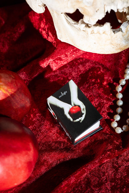 Twilight Matchbook