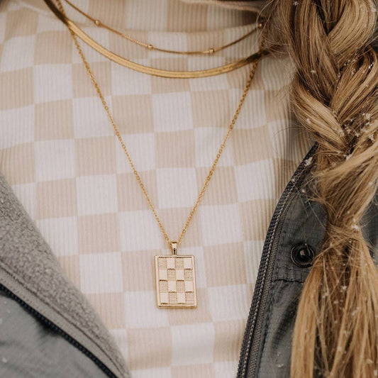 Checkered Necklace in Gold: Standard / 19"