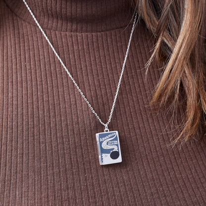 Harry Potter™ Advanced Potion Making Locket Necklace: Silver