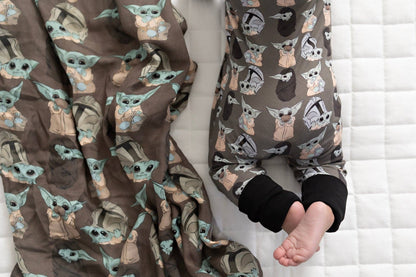 Precious Cargo Muslin Blanket: Standard