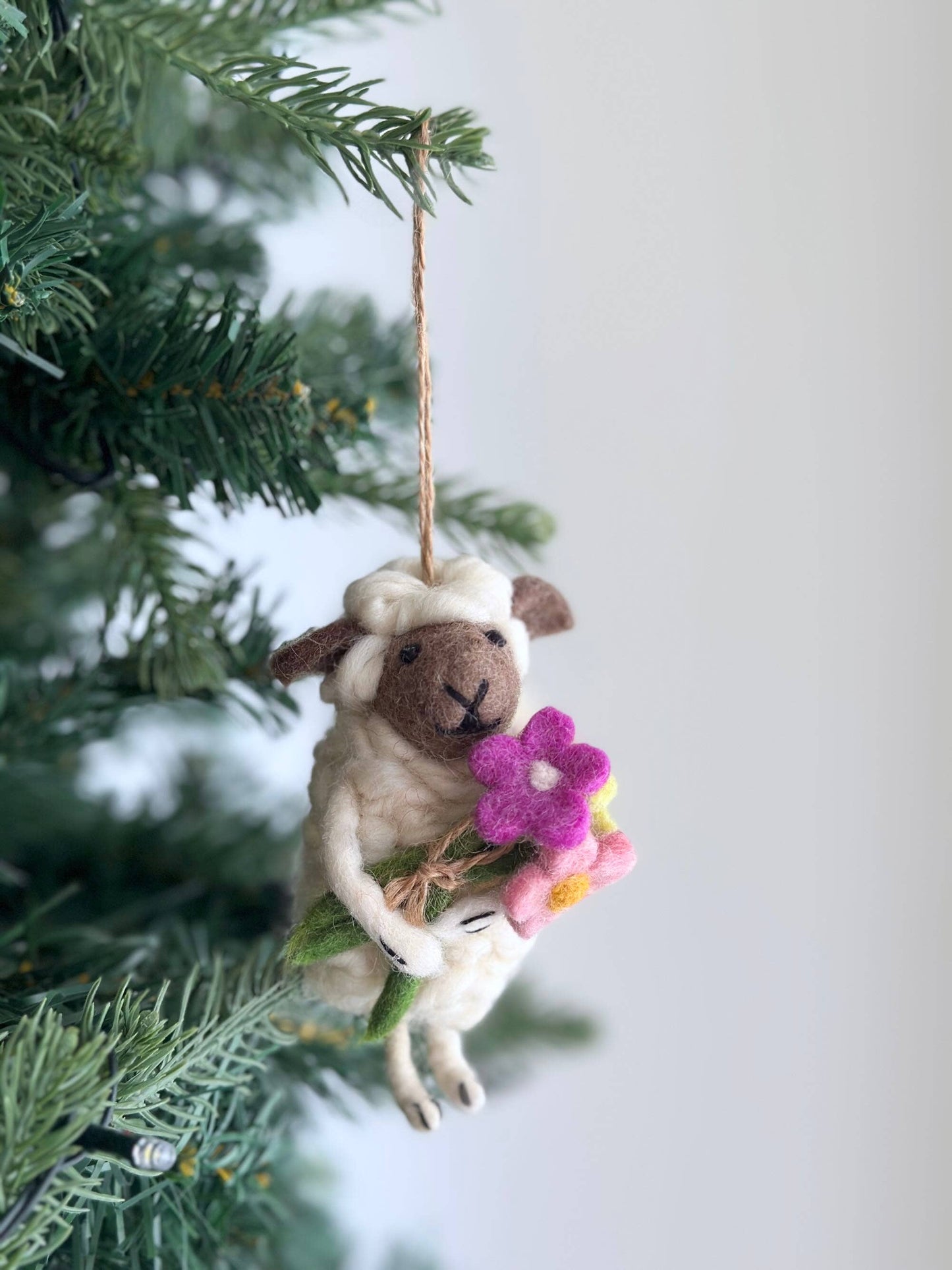 Felt Sheep Ornament Set – Holiday Holding Collection: Holding Santa