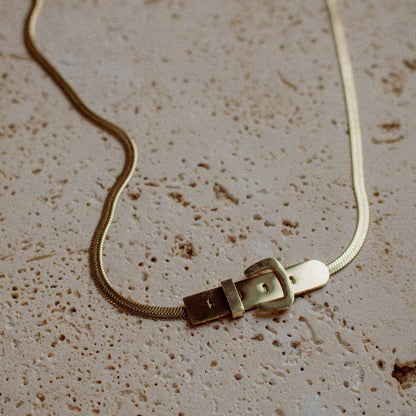 Buckle necklace