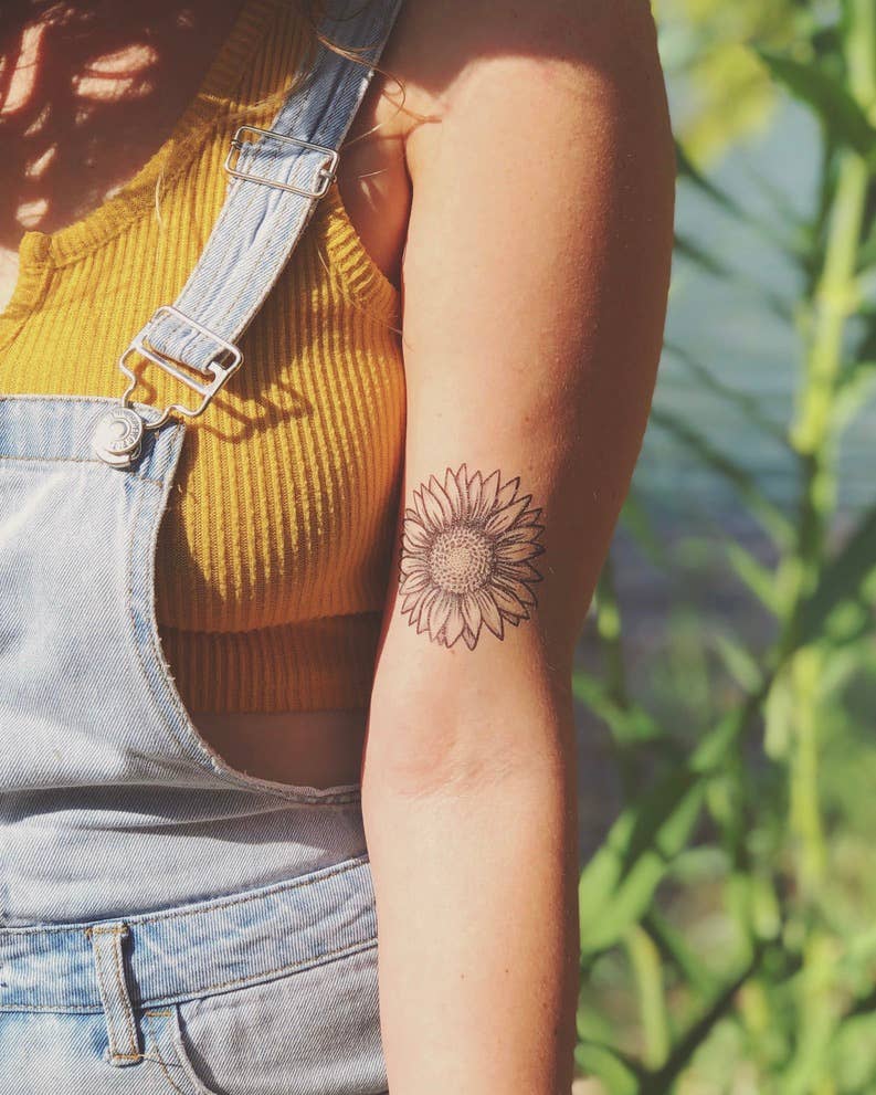 Sunflower Temporary Tattoo: 1-Pack