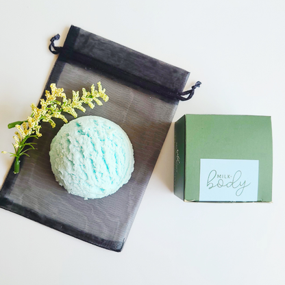 Oak Leaf Bergamot Bath Truffle