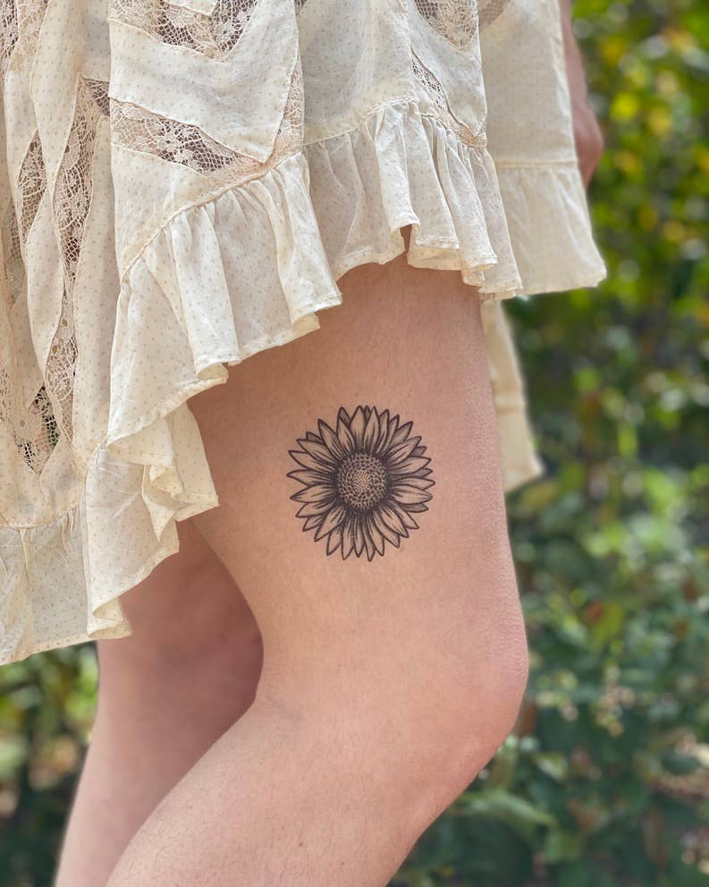 Sunflower Temporary Tattoo: 1-Pack