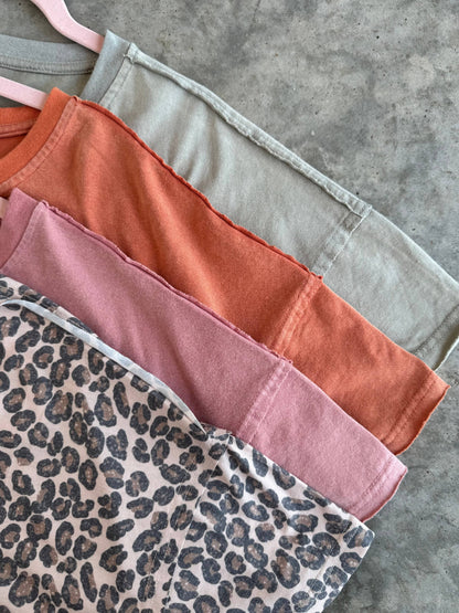 JOEY WASHED COTTON BOYFRIEND TEE RUST