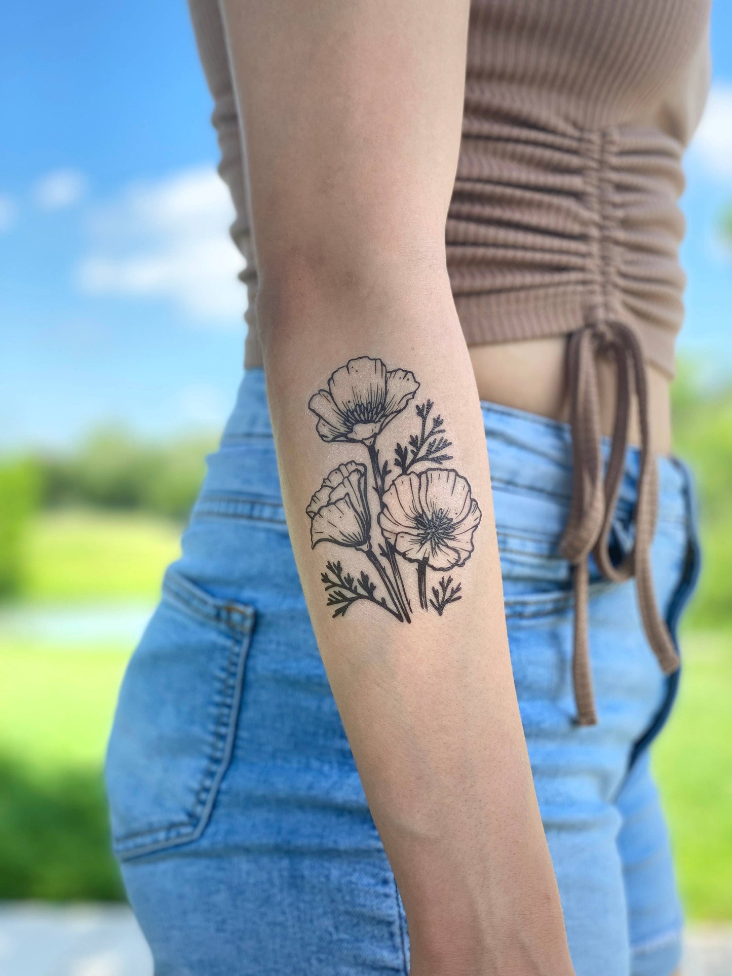 Golden Poppy Temporary Tattoo: 1-Pack