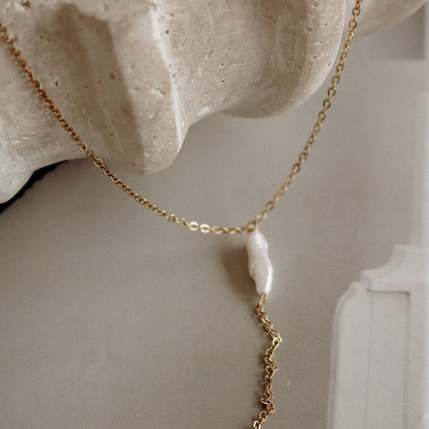 Myrtle necklace